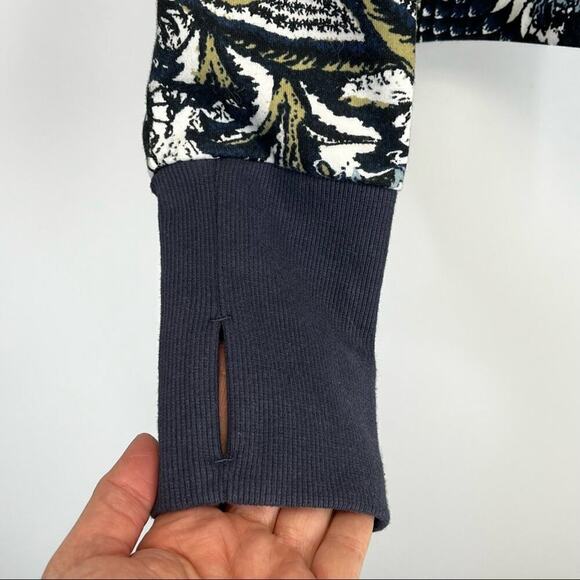 JOIE Caleigh Marbled Abstract Floral Cropped Sweatshirt SZ XL - Picture 2 of 7